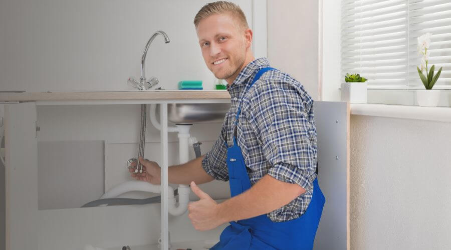 Professional same day plumber in Toivola, MI